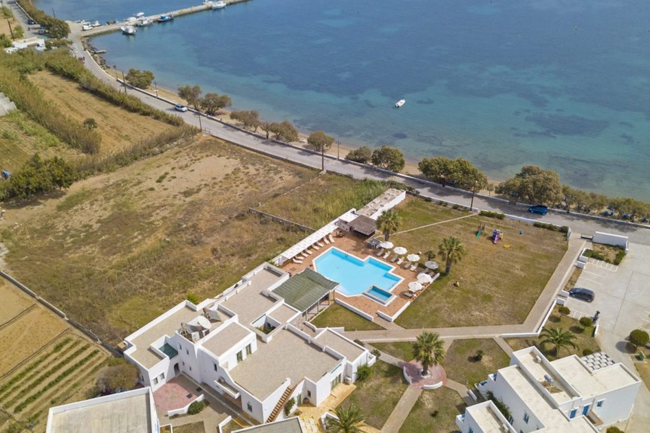 Maltezana Beach hotel