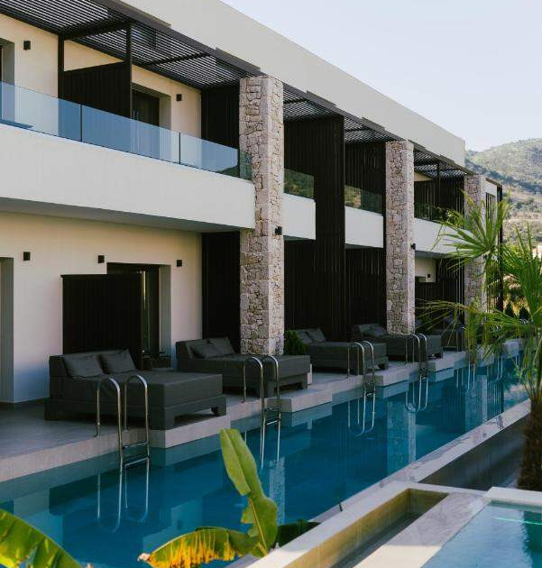Lan-go Luxury Living