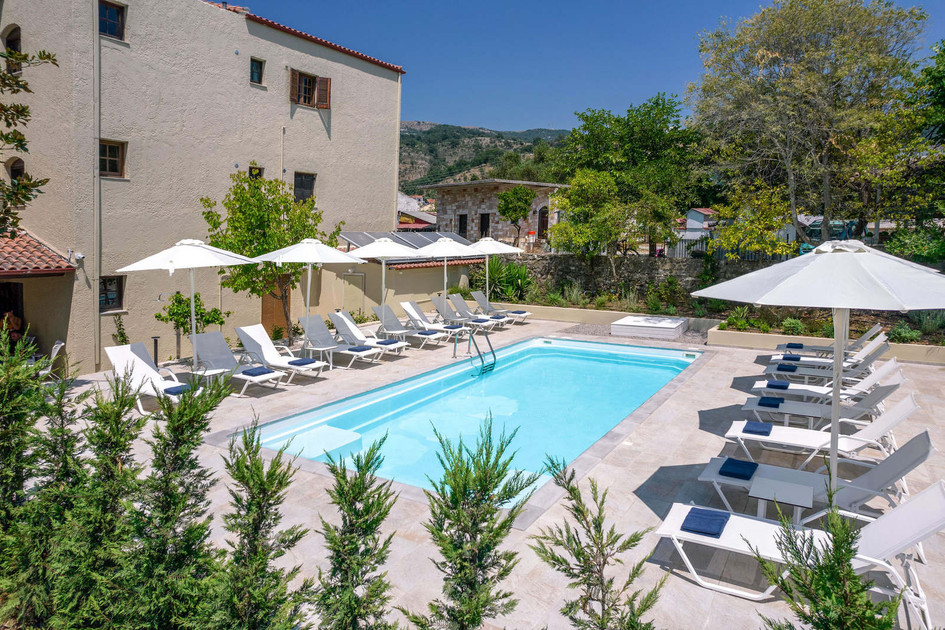 Sivota Garden01