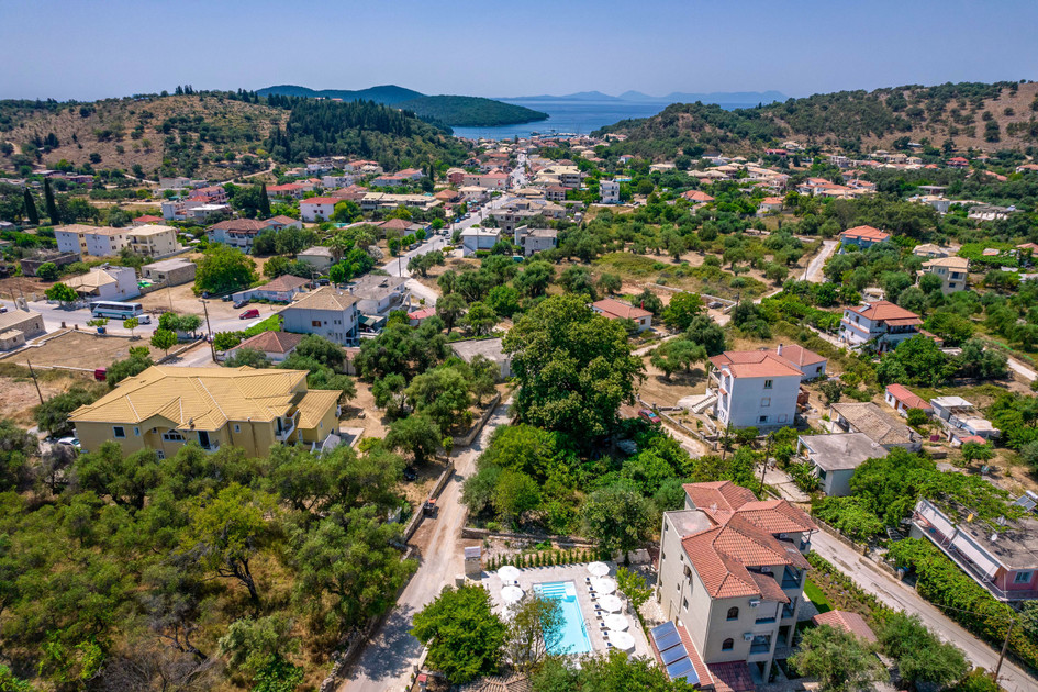 Sivota Gardens