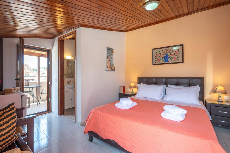 Virvilis Apartments