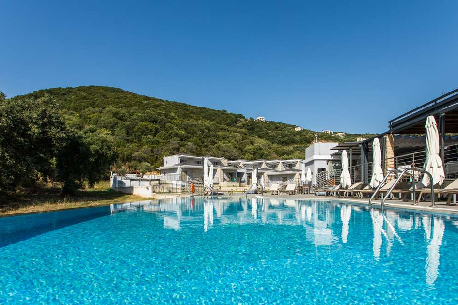 Aqua Oliva Suites