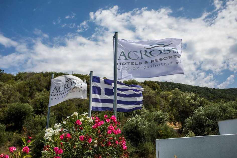Aqua Oliva Suites