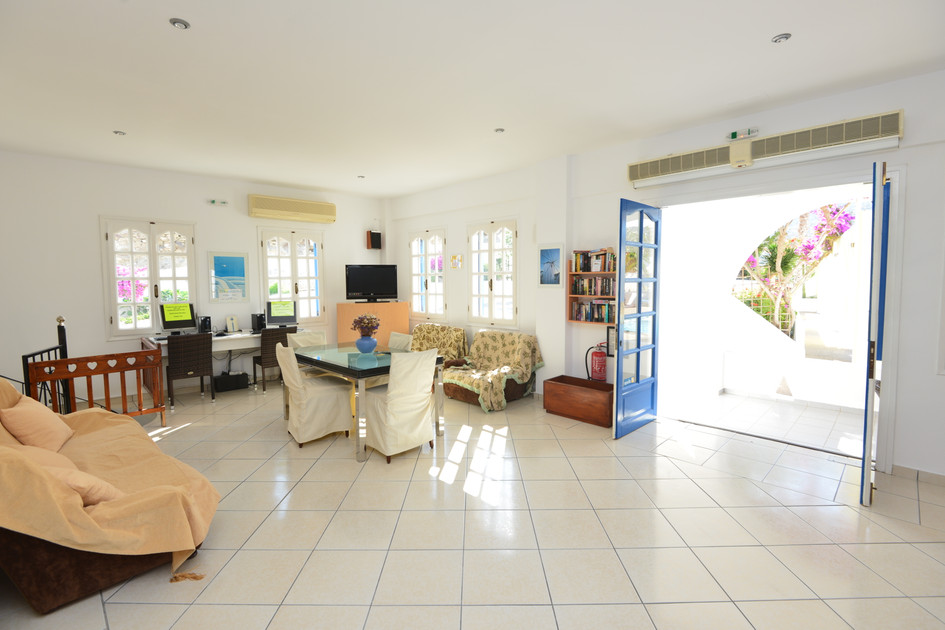 Marcos Beach Hotel