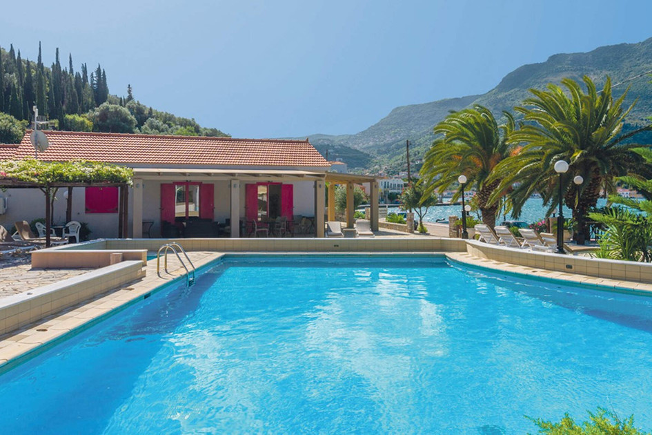 Captain Yiannis Hotel