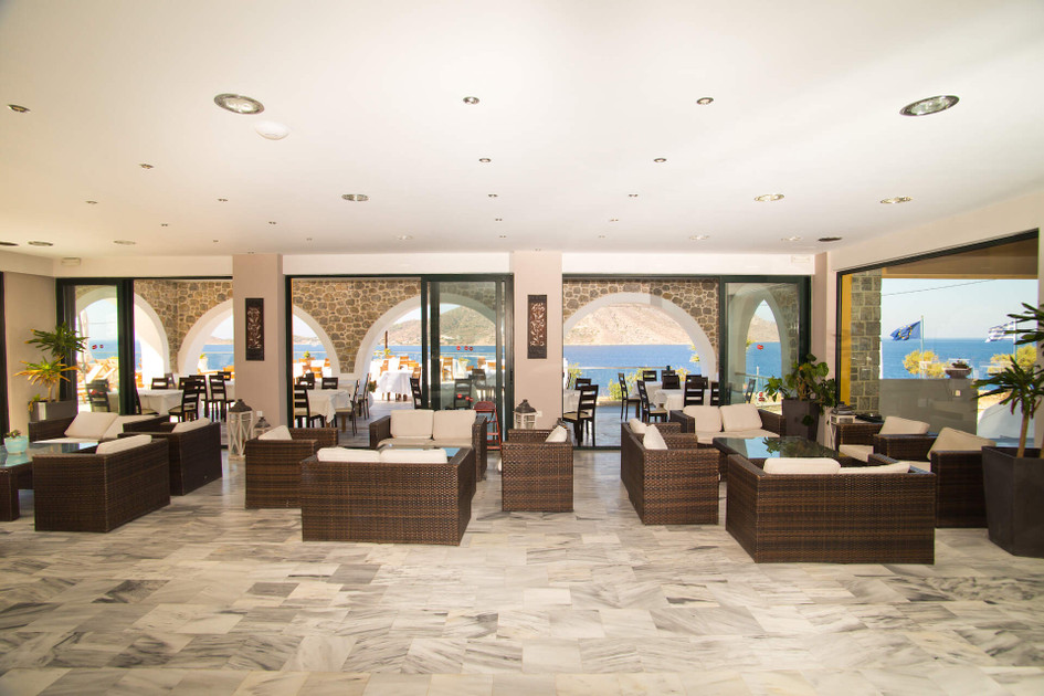 Elena Village Hotel & Suites