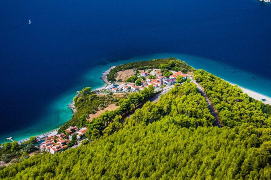 Adrina Beach
