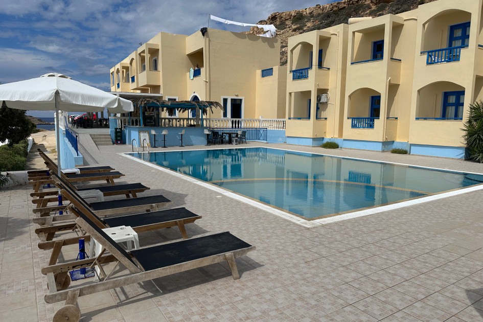 Hotel Sarris