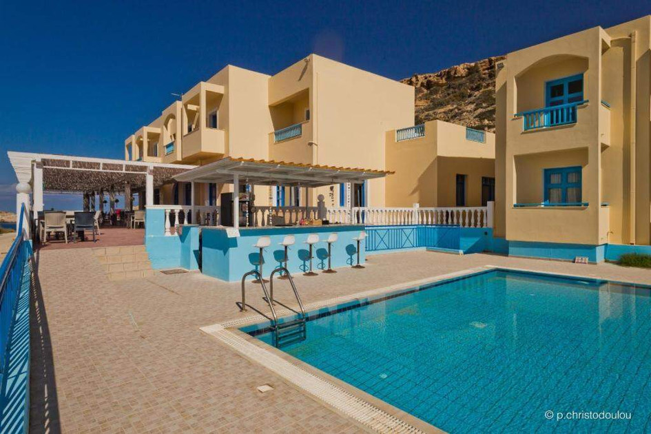 Hotel Sarris