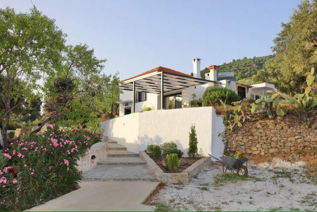 Vila John's