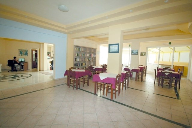 Hotel Sandy Beach