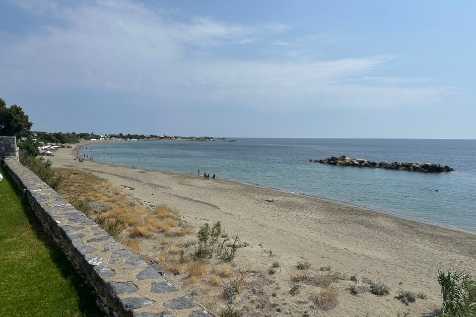 Hydroussa Hotel
