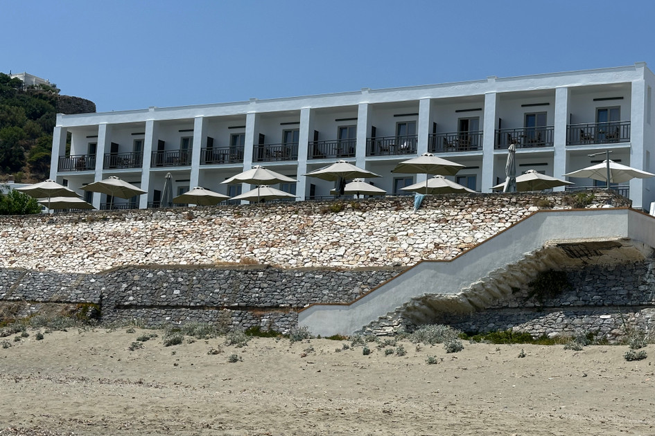 Hydroussa Hotel