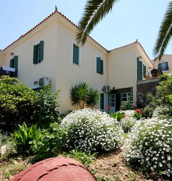 Hotel Alma