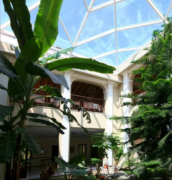 Hotel Alma