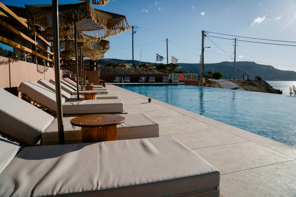 Amoopi Nymfes Resort