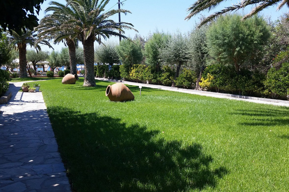 Hotel Platy Beach