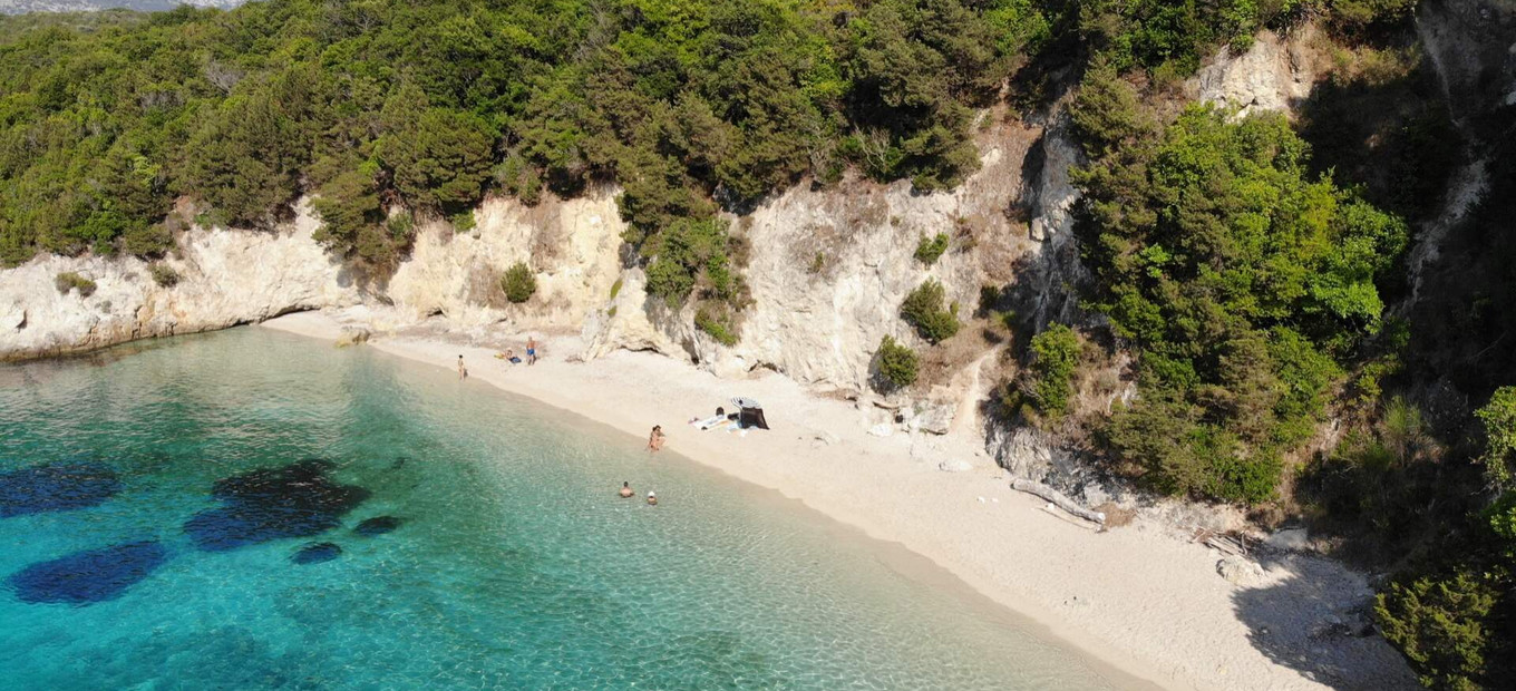 Pláž Pisina (Blue Lagoon)