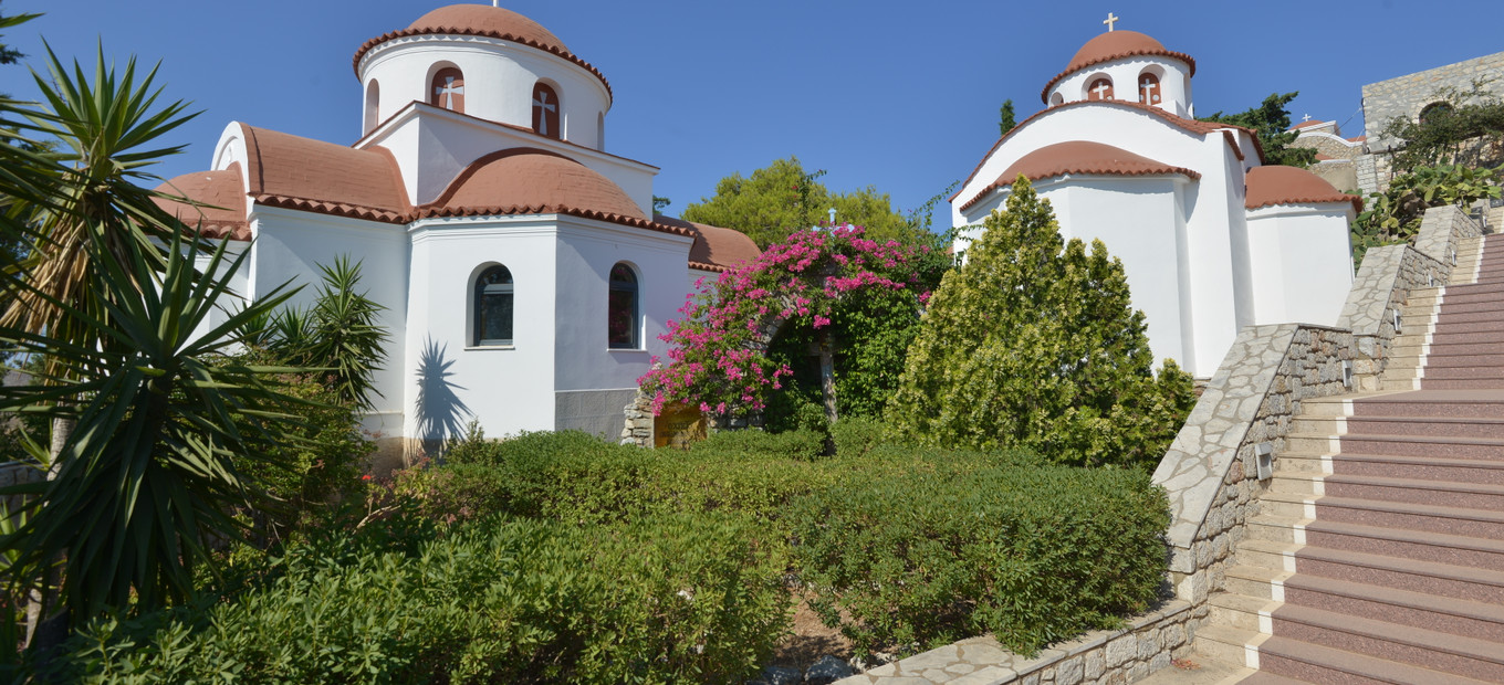 Kostel nad městem - Agios Savvas