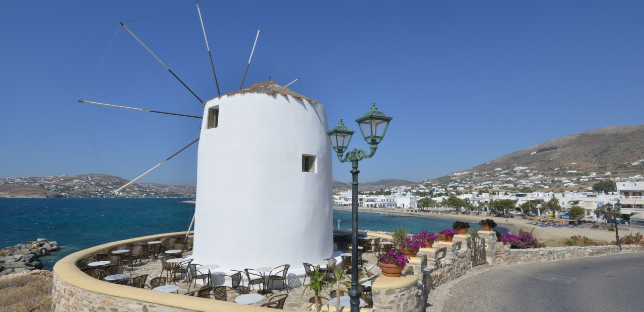 Paros - větrné mlýny