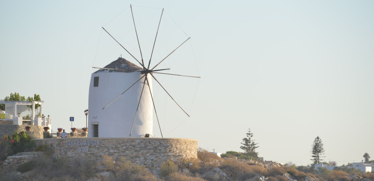 Paros - větrné mlýny