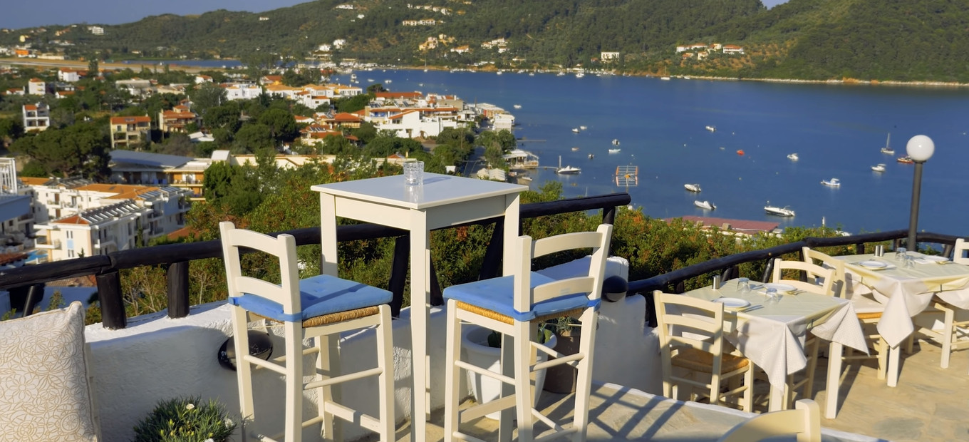 Skiathos - město