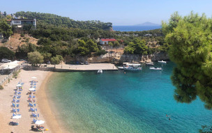 Nikos