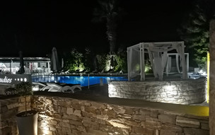 Corina Studios & Apartments