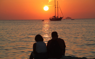 Paros