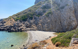 Pláž Lake Kakia Lagada