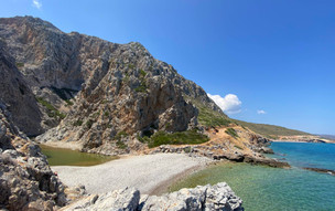 Pláž Lake Kakia Lagada