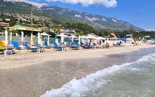 Water Side Studios/ Milos