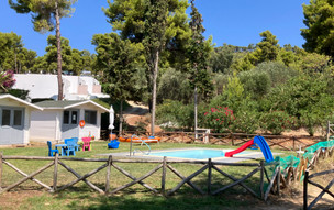 Marpunta Resort