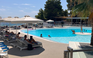 Marpunta Resort