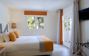 Marpunta Resort