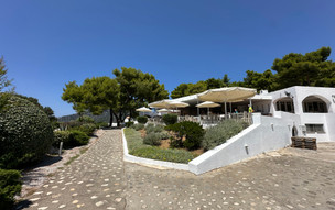 Marpunta Resort