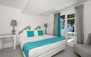 Marpunta Resort