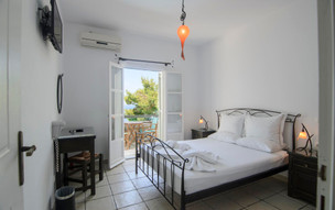 Yperia hotel18