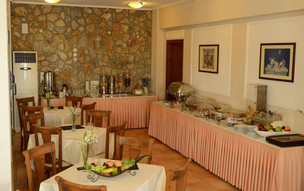 Maltezana Beach hotel