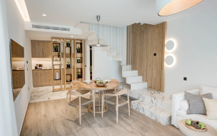 Mezonet pro 2-5 osoby s bazénem (Sea view)
