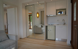 Bella Vista Apartments