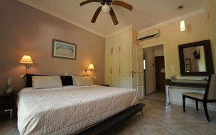 Bella Vista Apartments