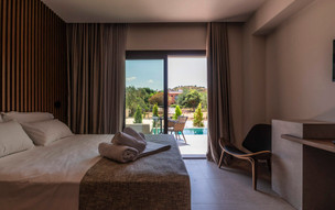 Lan-go Luxury Living