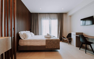 Lan-go Luxury Living