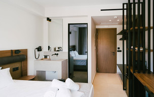 Lan-go Luxury Living