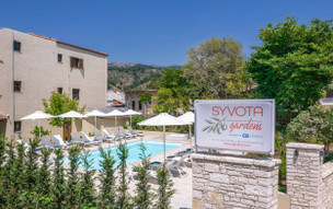 Sivota Gardens