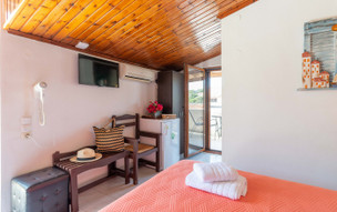 Virvilis Apartments