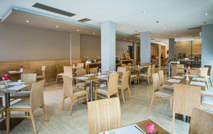 Aqua Oliva Suites