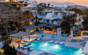 Agalia Luxury Suites Hotel