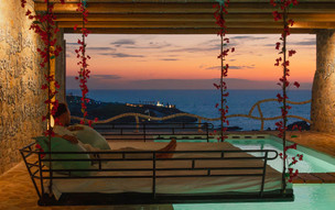 Agalia Luxury Suites Hotel